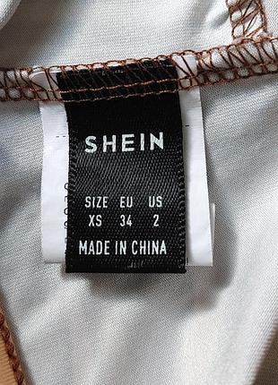 Укорочений топ з глибоким вирізом shein 5