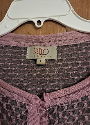 Симпатична вовняна кофта 3