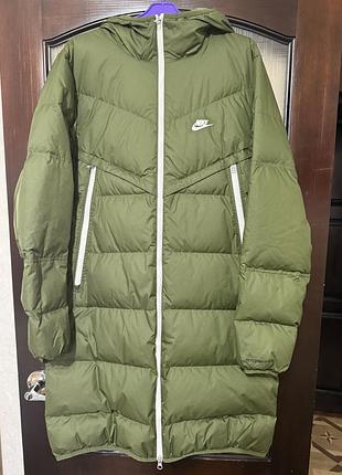 Куртка чоловіча фірми nike