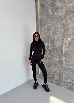 Комбинезон женский