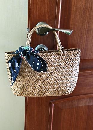 Маленькая соломенная плетеная женская сумка-корзинка