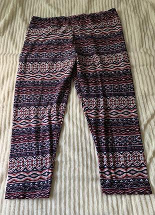 Капрі , шорти, бріджі жіночі