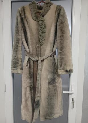 Женская мутонная шуба