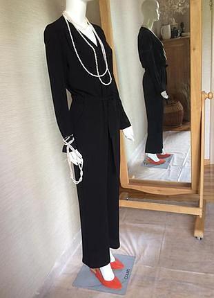 Женский черный брючный осенний комбинезон