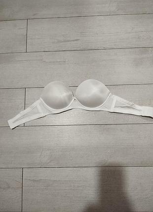 Бюзталтер без бретелей