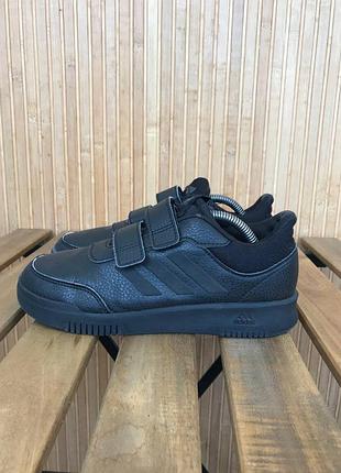 Кросівки adidas tensaur