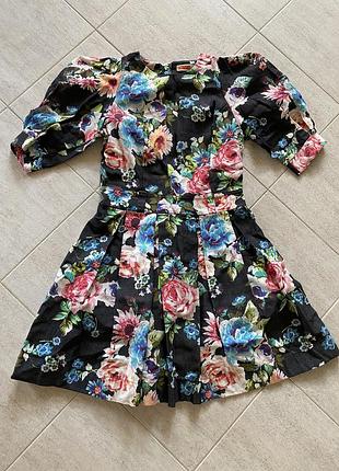 Дуже гарна темно-синя міні-сукня з квітковим принтом, розмір s-m (36-38)