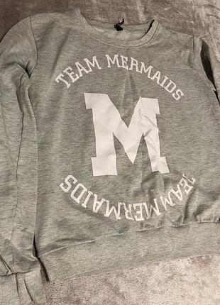 Свитер спортивный