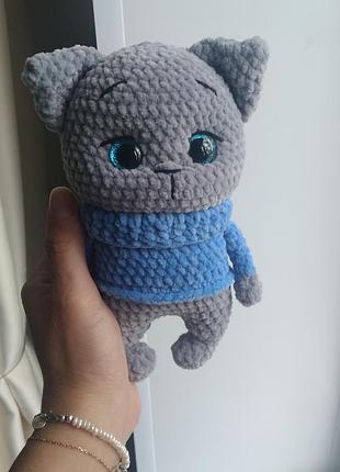 Котик в'язана іграшка / м'яка іграшка кошеня / іграшка кіт ручної роботи