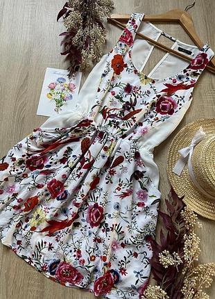Літнє легеньке плаття сарафан у квіточку з відкритою спинкою