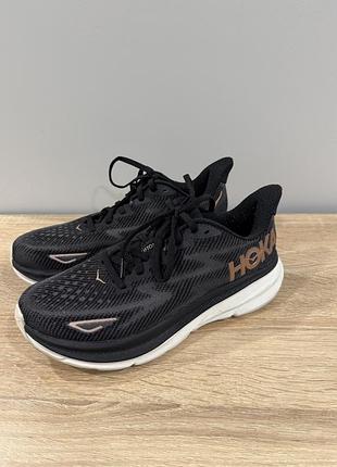 Hoka clifton 9