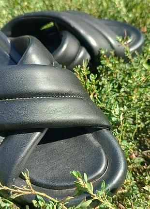 Женские шлепанцы sinsay