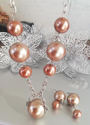 Комплект ожерелье с серьгами