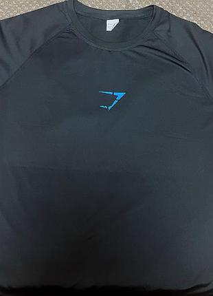 Футболка gymshark спортивна