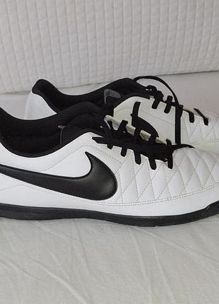 Кросовки чоловiчi eur45,5  nike