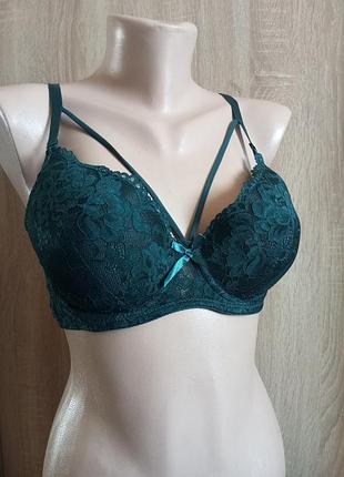 Бюстгальтер з портупеєю