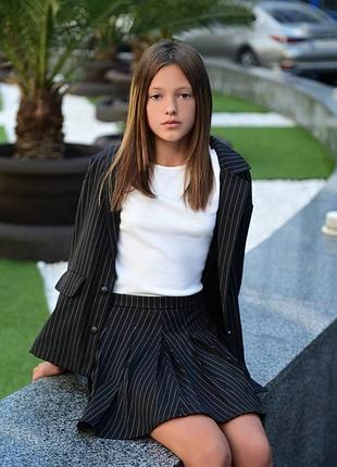 Костюм школьный на девочку