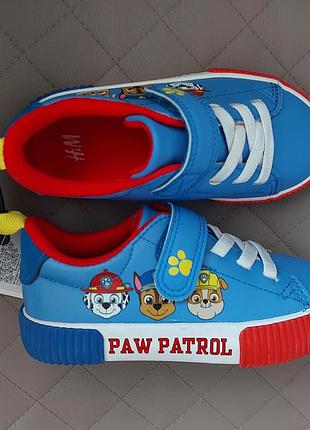 Кроссовки детские