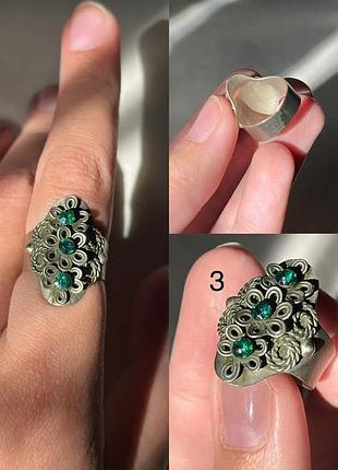 Каблучка з блакитними камінцями, ручна робота 18 розмір