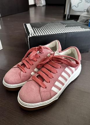 Кроссовки dsquared2