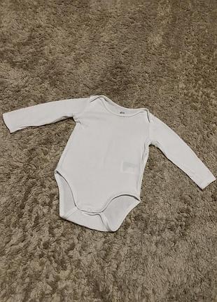 Біле базове боді на 6-9 місяців