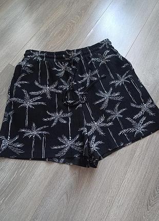 Крутые шорты sinsay