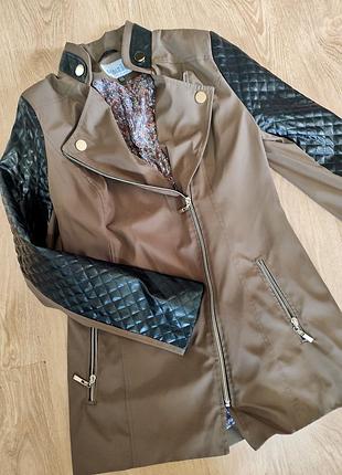 Пальто со вставками