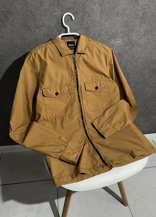 Чоловіча легка куртка-овершот hugo boss m