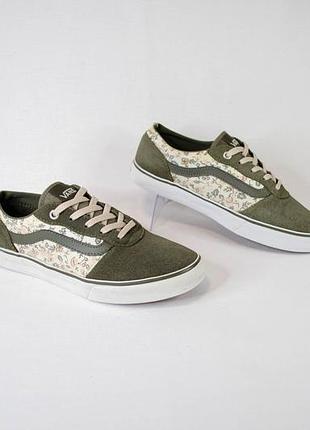 Vans old skool женские кожаные кеды оригинал!   размер: 38 стелька 24 см.