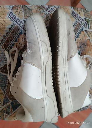 Кросівки актуально