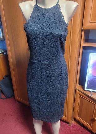 Сетевое платье-футляр с открытой спиной, размер 8,