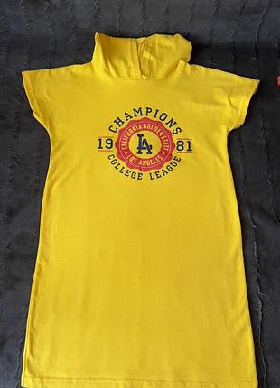 Спортивна сукня