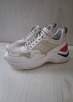 Кросівки  tommy hilfiger