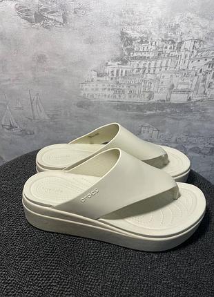 Crocs brooklyn flip жіночі