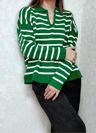 Светр в смужку