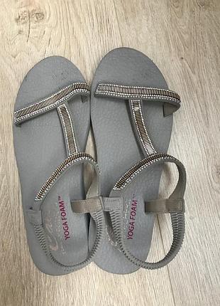 Супер босоножки🌹slitthets yoga foam