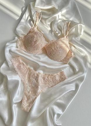 Комплект marie jo в розмірі м/ 80b
