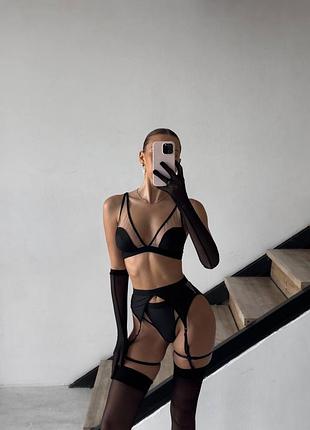 Жіночий еротичний комплект нижньої білизни