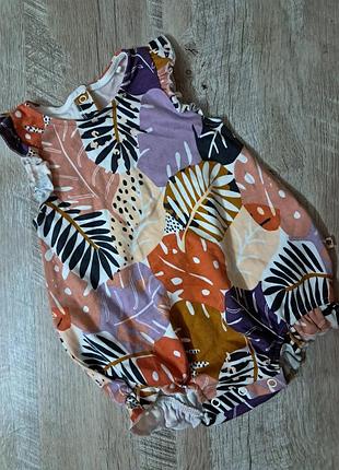 Дуже гарний бодік пісчник 3-6м