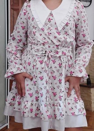 Плаття жіноче 2 рази одіте