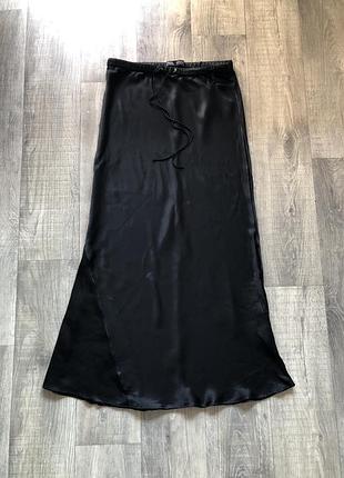 Довга атласна спідниця zara