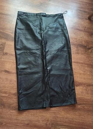 Шкіряна спідниця великого розміру
