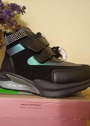 Сапожки-ботінки на флісе,р.28,29,29,30,30,32