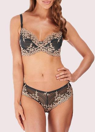 70-e комплект бюст и трусики wacoal embrace lace