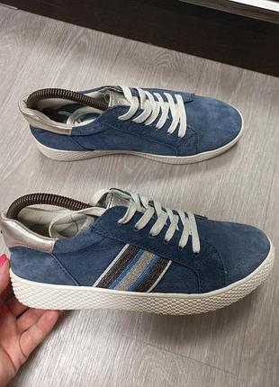 Женские кроссовки patrizio como