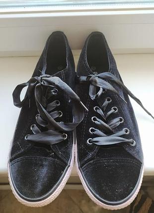 Кеди оксамитові нові