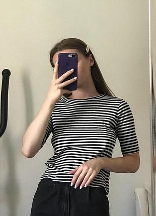 Футболка чорно-біла трендова м в смужку