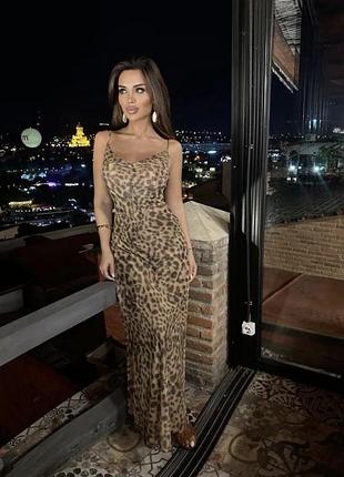 Сукня лео принт zara