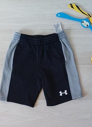 Шорты  спортивные  under  armour