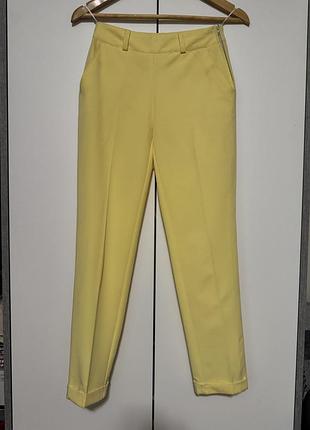 Жовті жіночі штани брюки